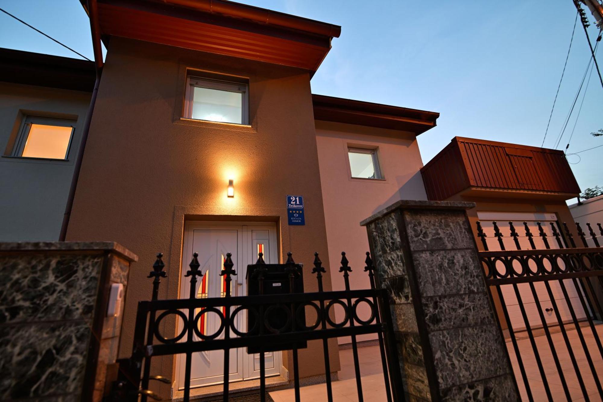 Villa Carobni Pogled Zagreb Exterior foto